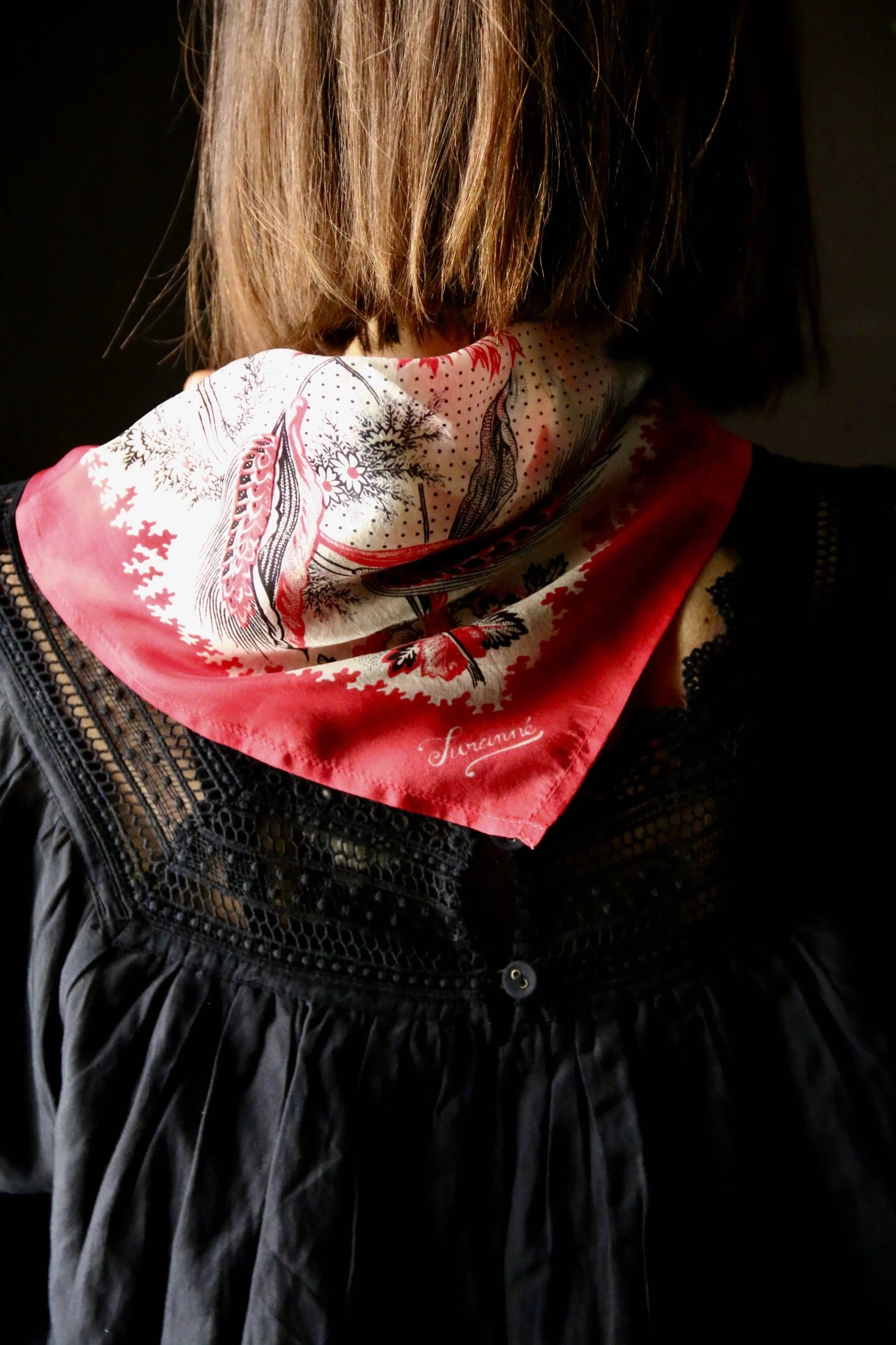 petit carré en soie rouge épis de blé