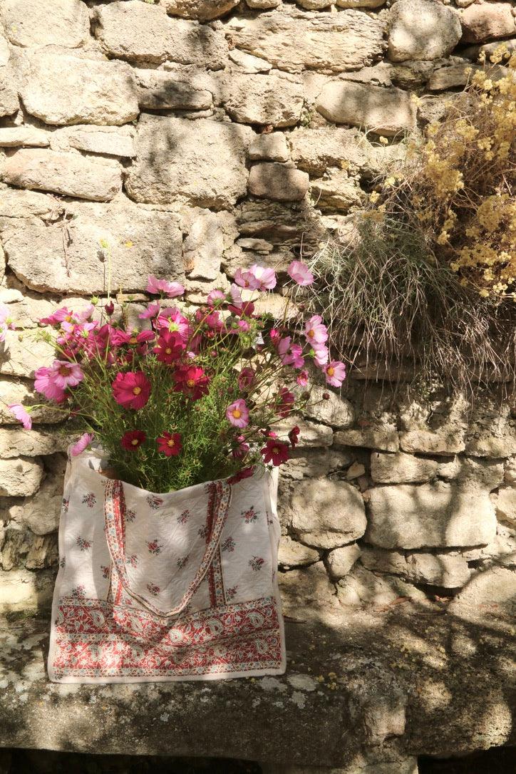 large quilted market tote with garden print