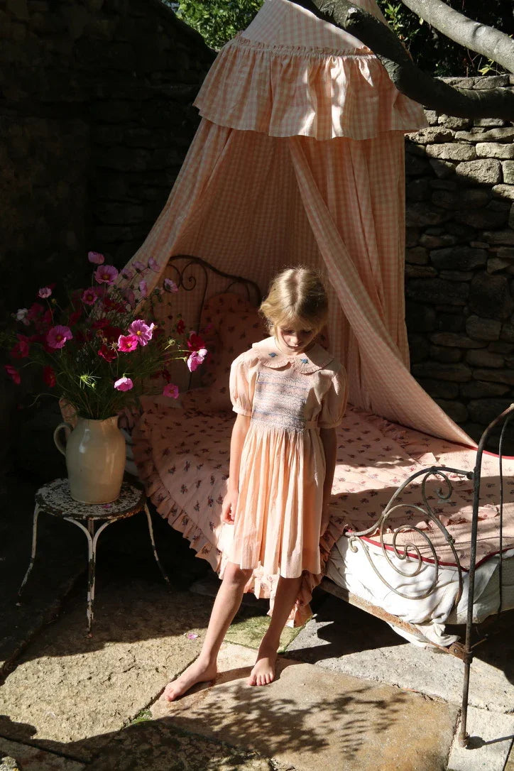 Robe à smocks voile carreau rose nude