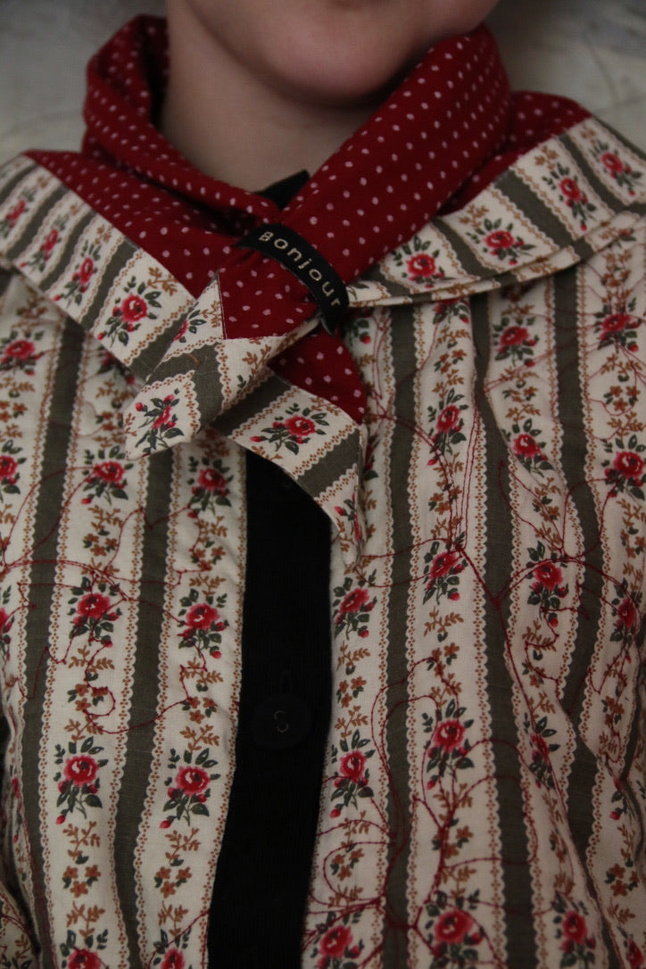 Robe manteau tapisserie kaki et son foulard