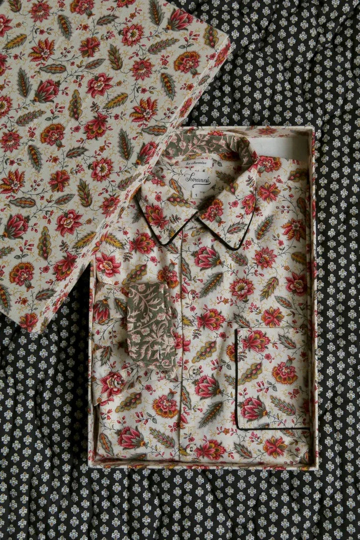 Floral print pajama shirt in a gift box, featuring vintage-inspired patterns and piping detail