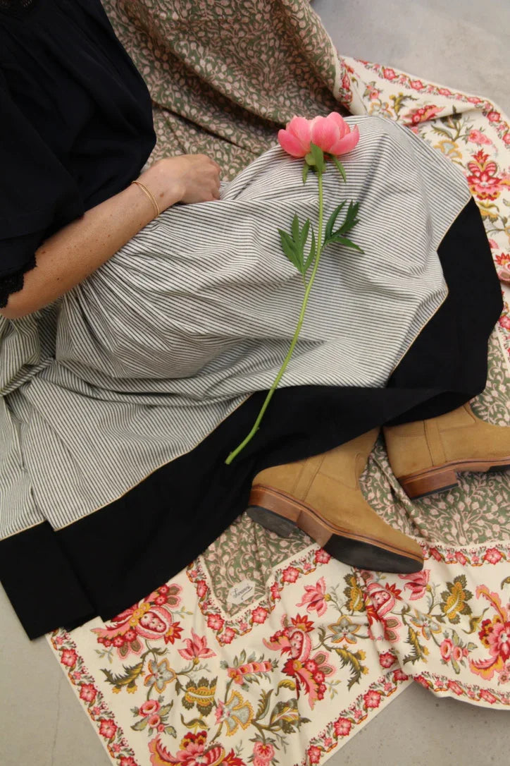 Long jupon "Fleur d'oranger" rayure noire / ivoire