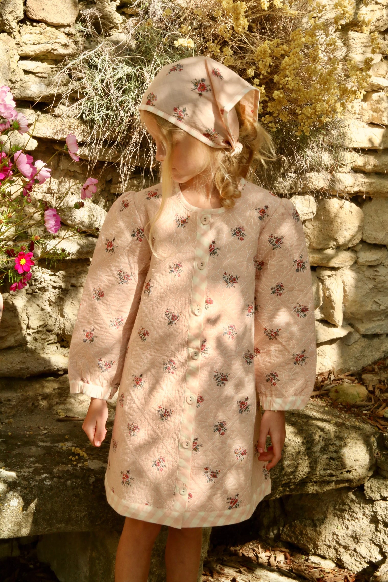 manteau réversible, matelassé et son foulard assorti