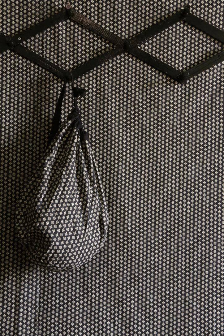 Long jupon smocké "Iris" imprimé "Provençal noir"