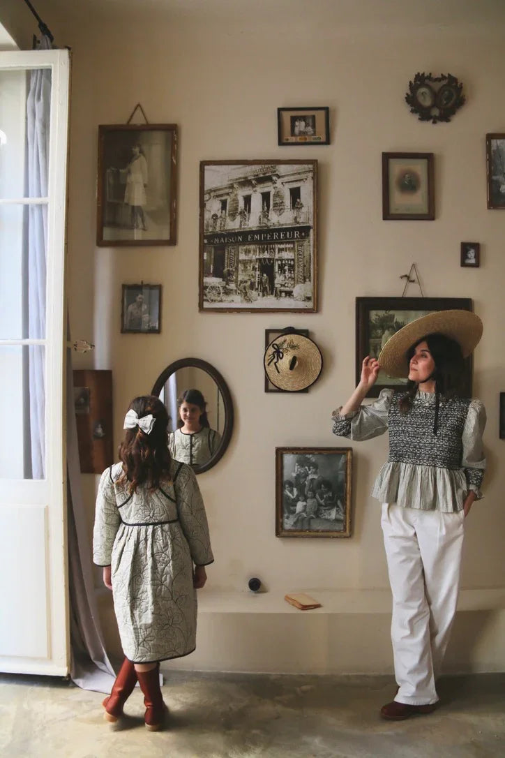 Blouse à smocks rayure noire & ivoire