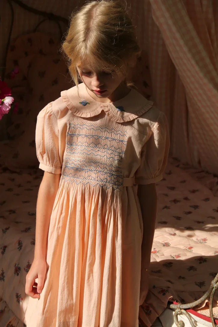 Robe à smocks voile carreau rose nude