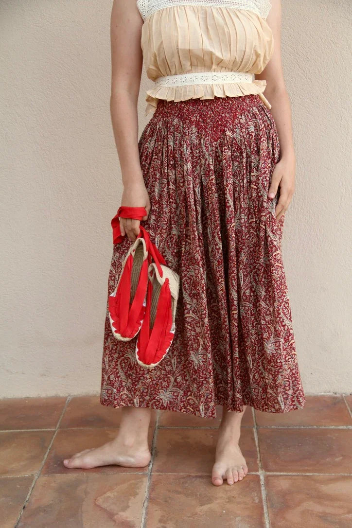 Iris printed red cashmere skirt