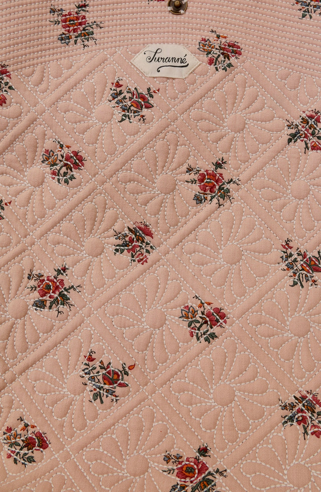 Panier matelassé jardin fleuri rose