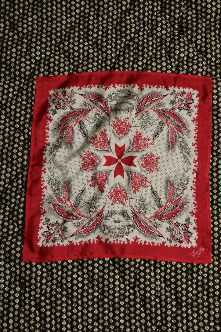 petit carré en soie rouge épis de blé