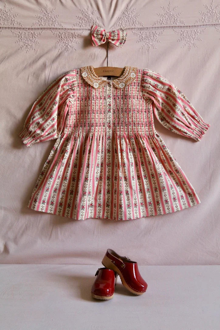 Tunique tapisserie rose et sa barrette assortie