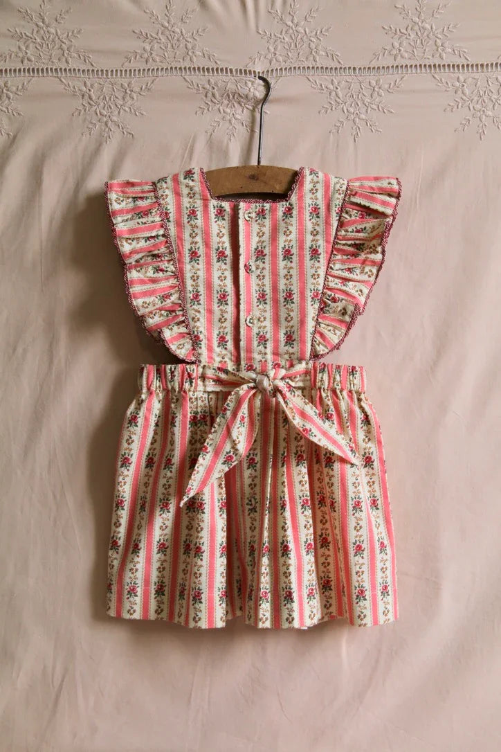 Robe tablier rayure tapisserie rose