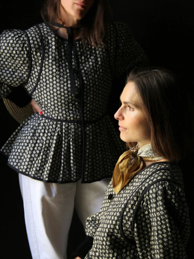 Veste matelassée réversible velours noir / imprimé "Provençal noir"