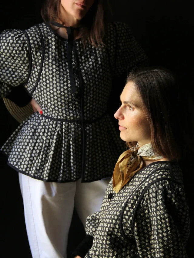 Veste matelassée réversible velours noir / imprimé "Provençal noir"