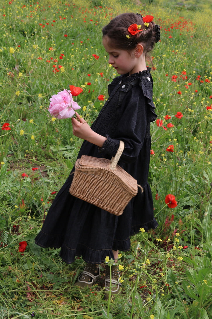 la robe longue qui tourne en black denim