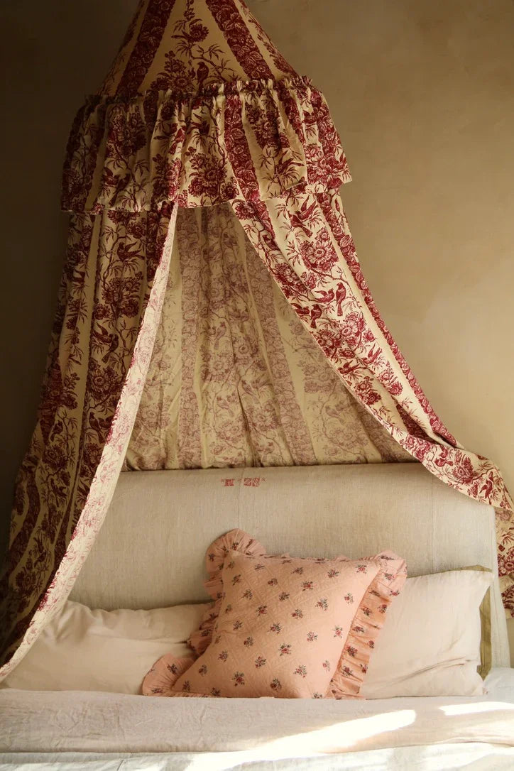 pink quilted floral garden pillowcase