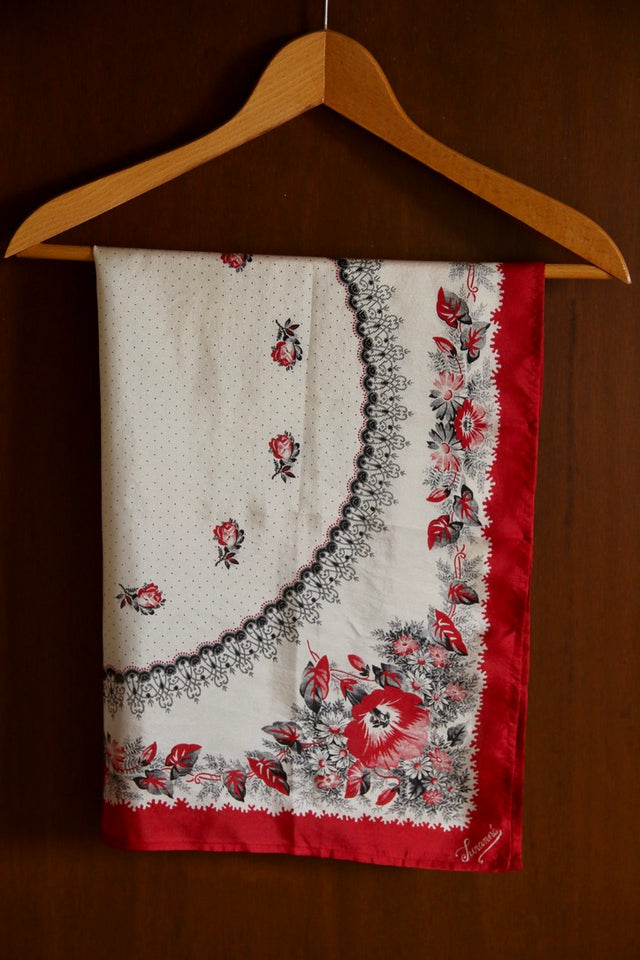 Carré en soie coquelicot rouge