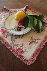 Quilted table mat Vence print