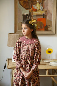 Robe à smocks cashemere burgundy et son col crochet