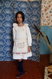 Tablier brodé Souvenir