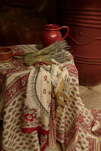 bandana-print cashmere tablecloth