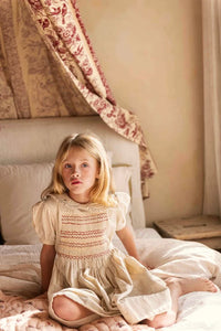 Robe à smocks coton naturel