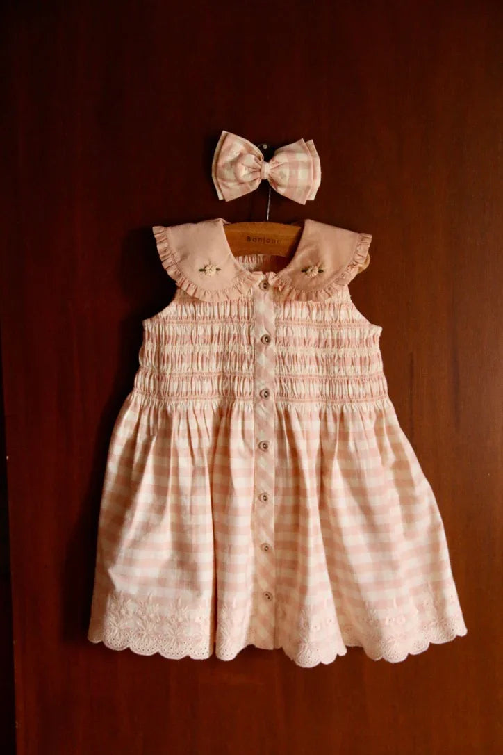 Emb. tunic + hair clip Pink Vichy with small design eyelete emb