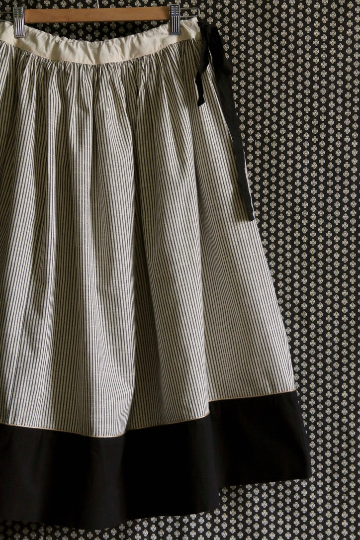 Long skirt "Orange Blossom" black / ivory stripe