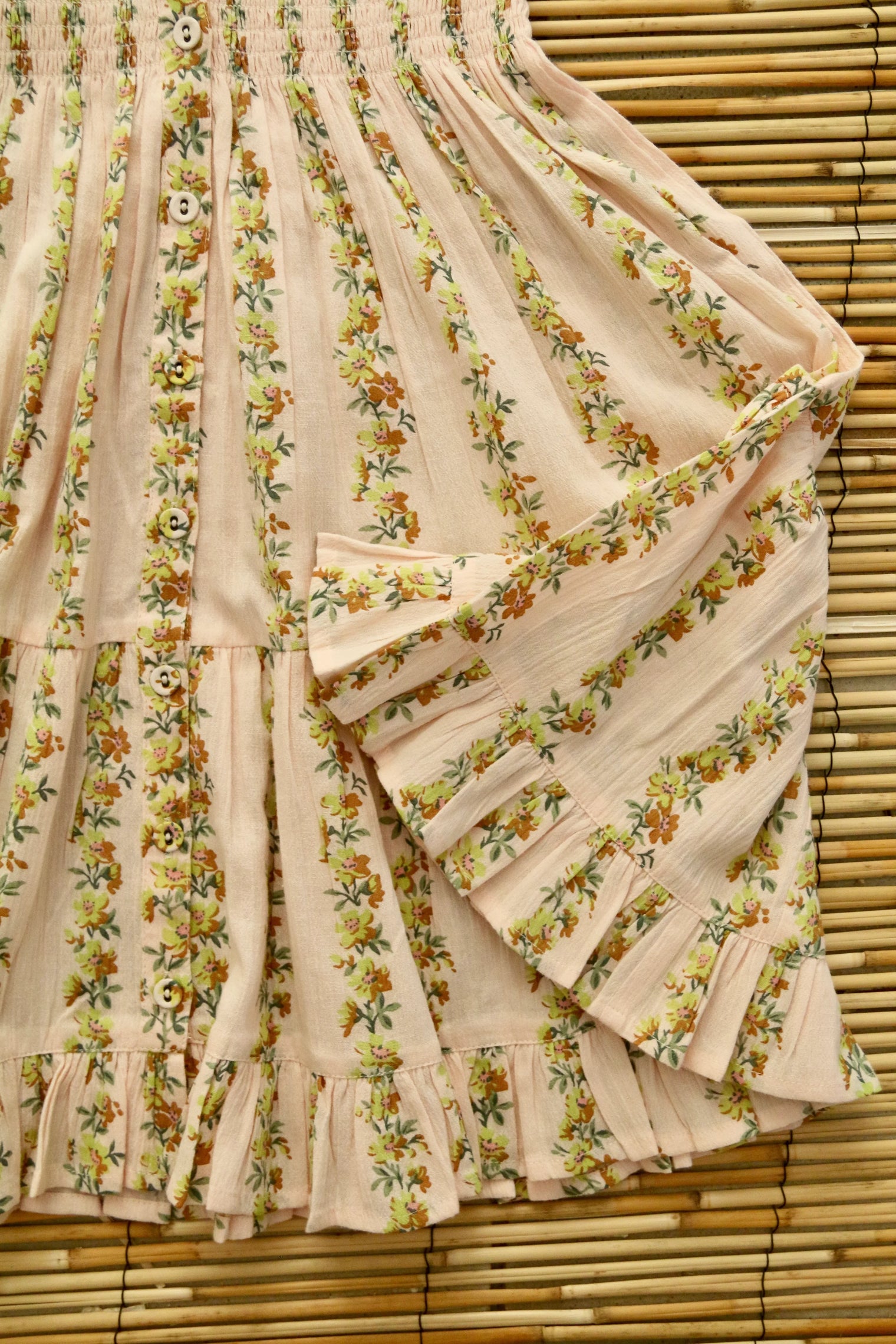 La robe longue farandole de fleurs
