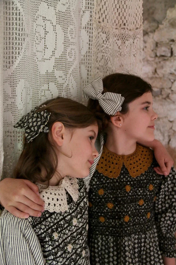 smocked Provençal blouse with removable crochet collar