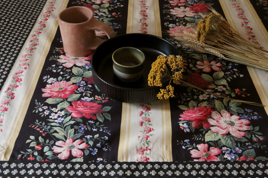 Nappe printed "les fleurs d'Arles"
