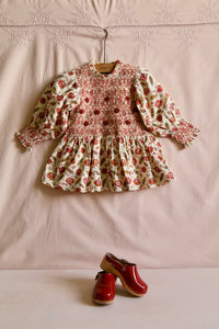 Blouse à smocks Aline et son col crochet amovible