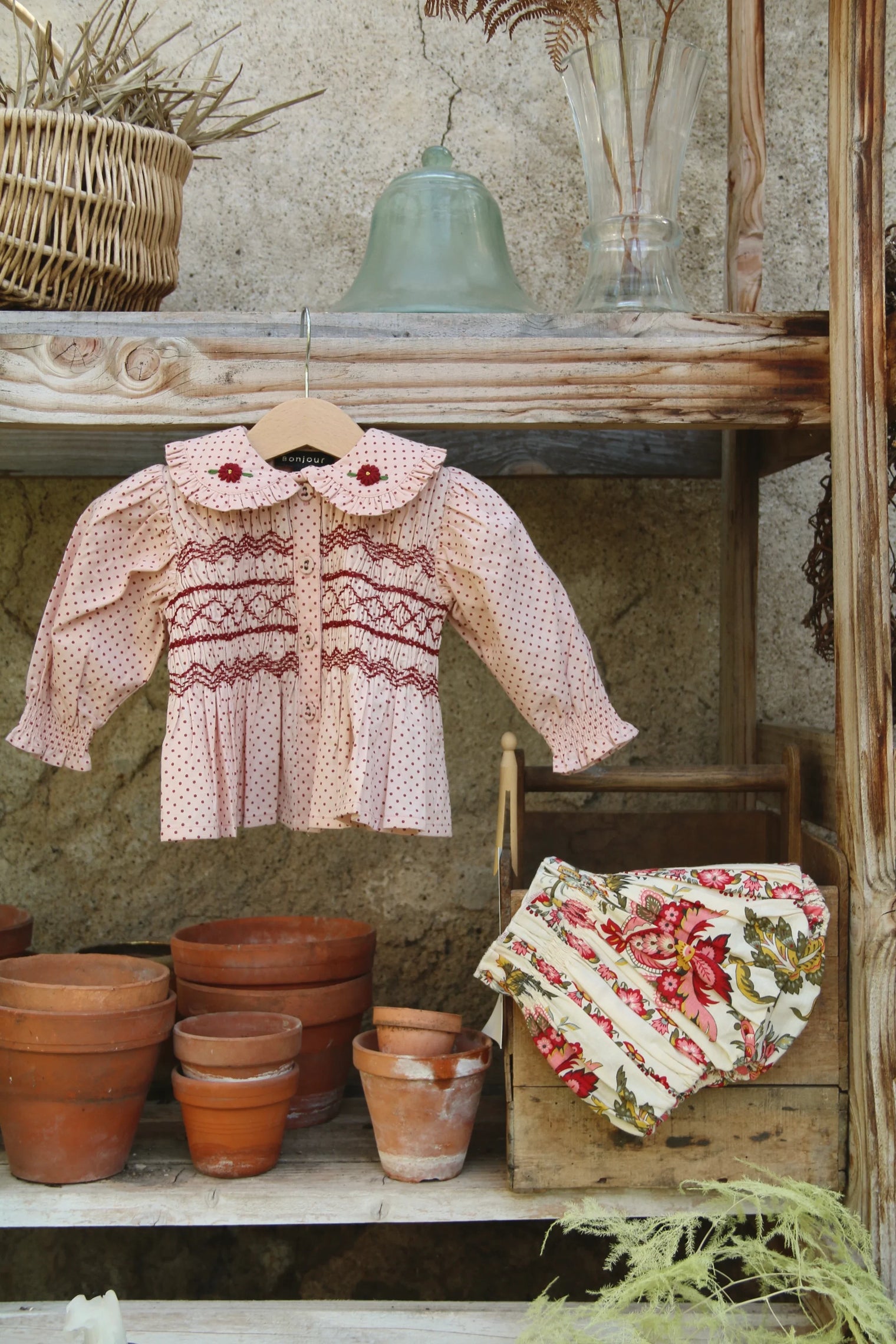 Baby set, blouse and bloomer