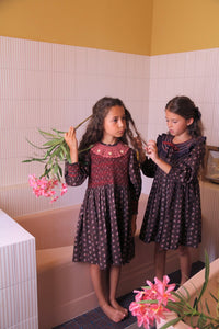 Robe à smocks petit bouquet