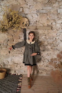 Provençal printed tunic and its matching hair clip