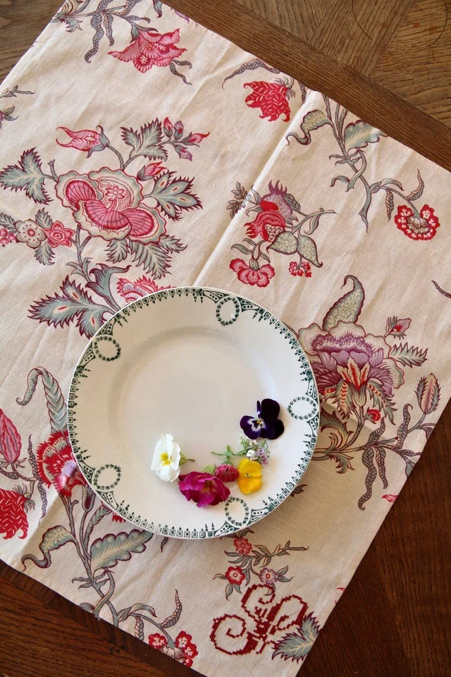 Serviette de table brodée