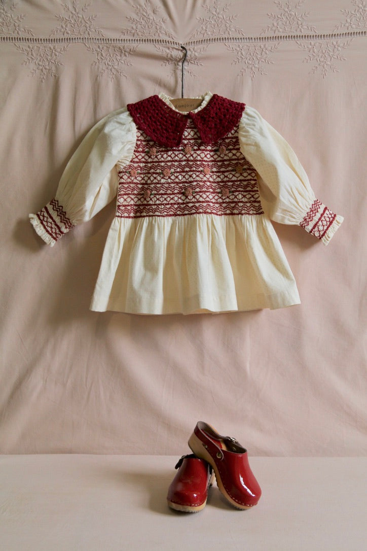 Blouse with ivory polka dot smocking and removable crochet collar