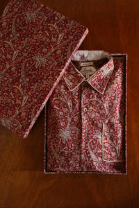 Shirt with red cashmere print in its matching box