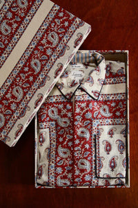 Shirt with bandana cashmere print in its matching gift box