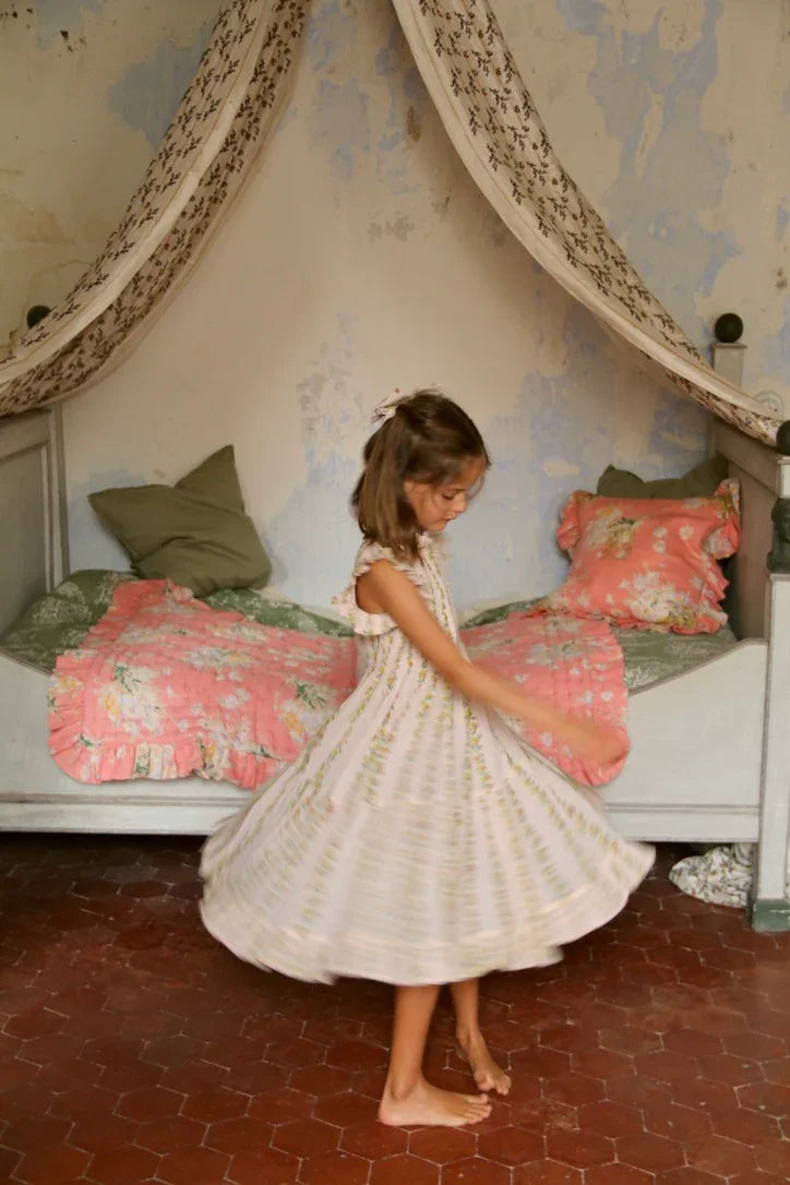 La robe longue farandole de fleurs