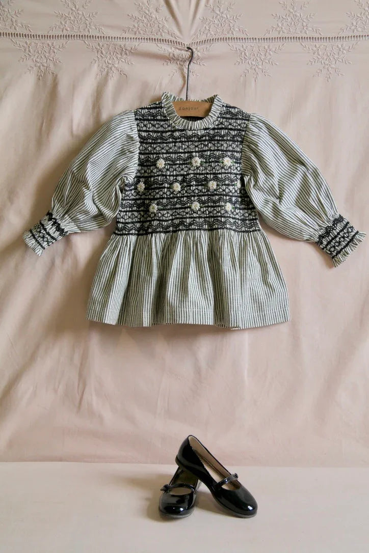 Blouse with smocked stripes and removable crochet collar