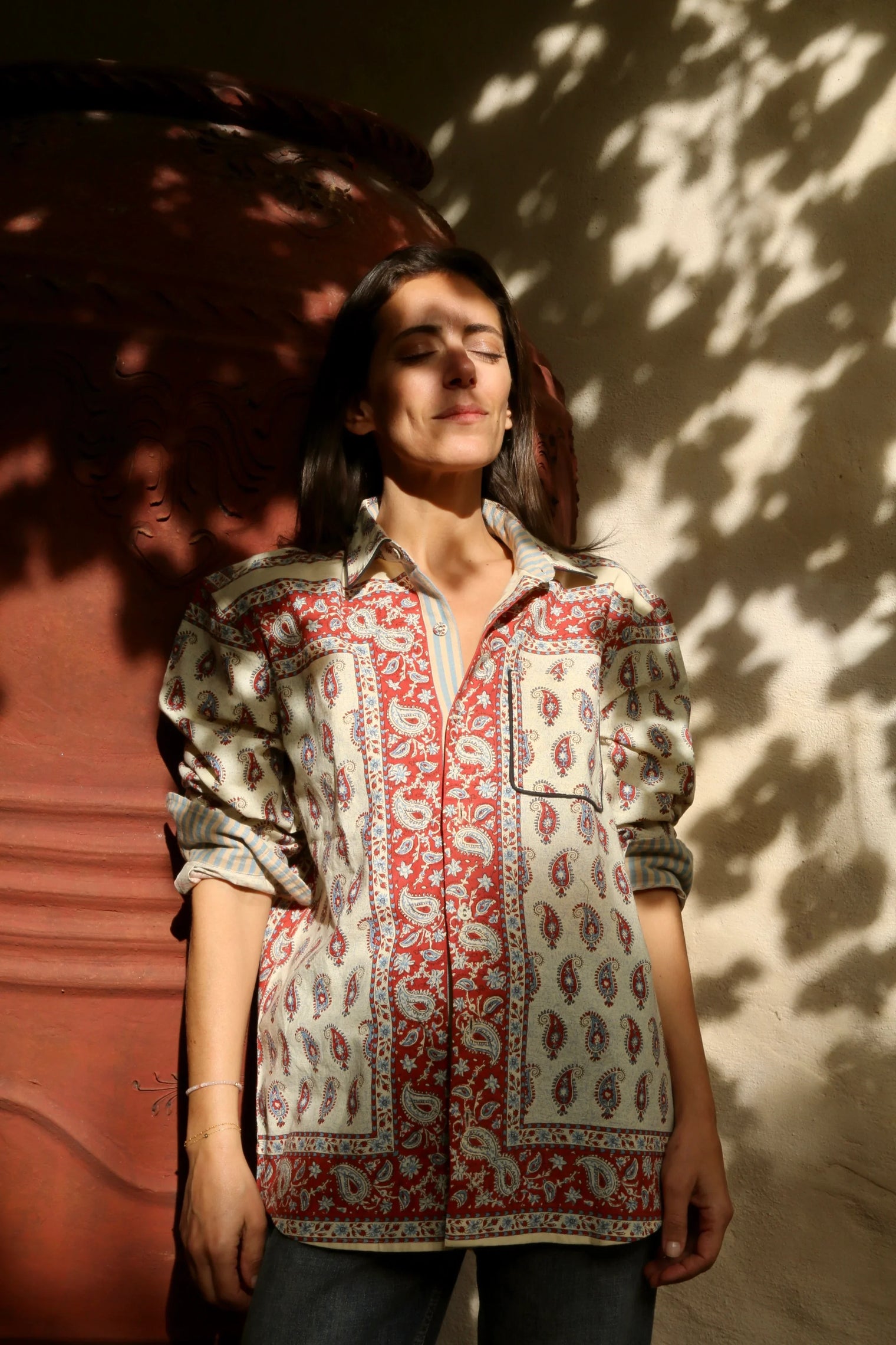 Shirt with bandana cashmere print in its matching gift box