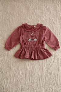 Blouse rouge chambray brodée les cygnes