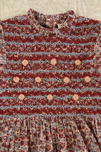Blouse à smocks champ de fleurs et son col crochet