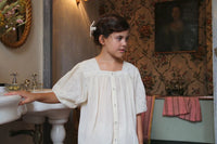 Longue blouse brodée ivoire