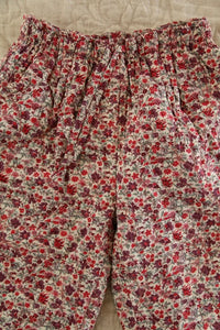 Pantalon matelassé champ de fleurs