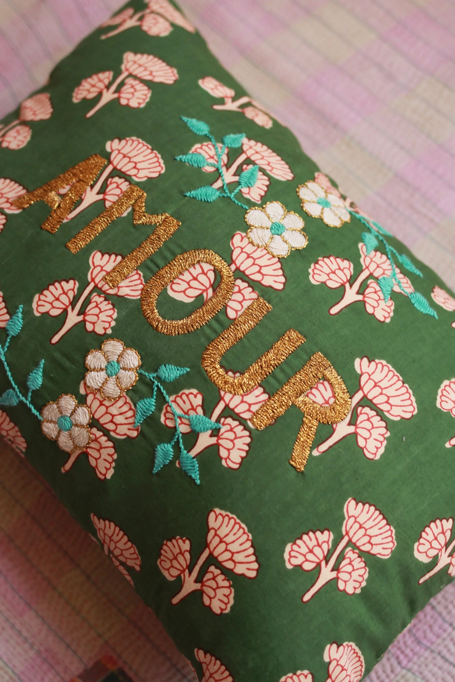 Coussin brodé CSAO 10