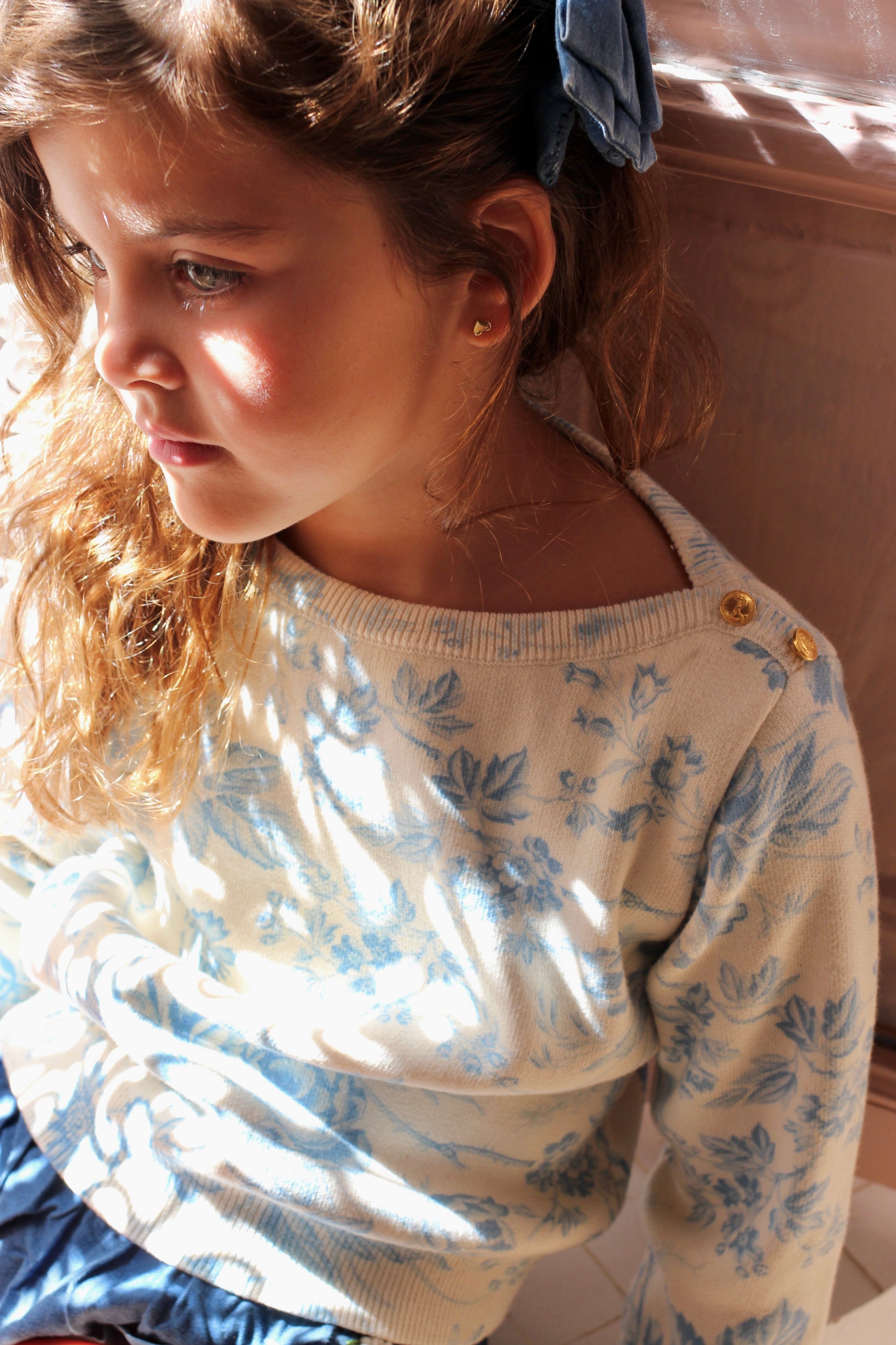 Bonjour - clothing for children and mums with matching home linen 