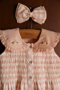 Emb. tunic + hair clip Pink Vichy with small design eyelete emb