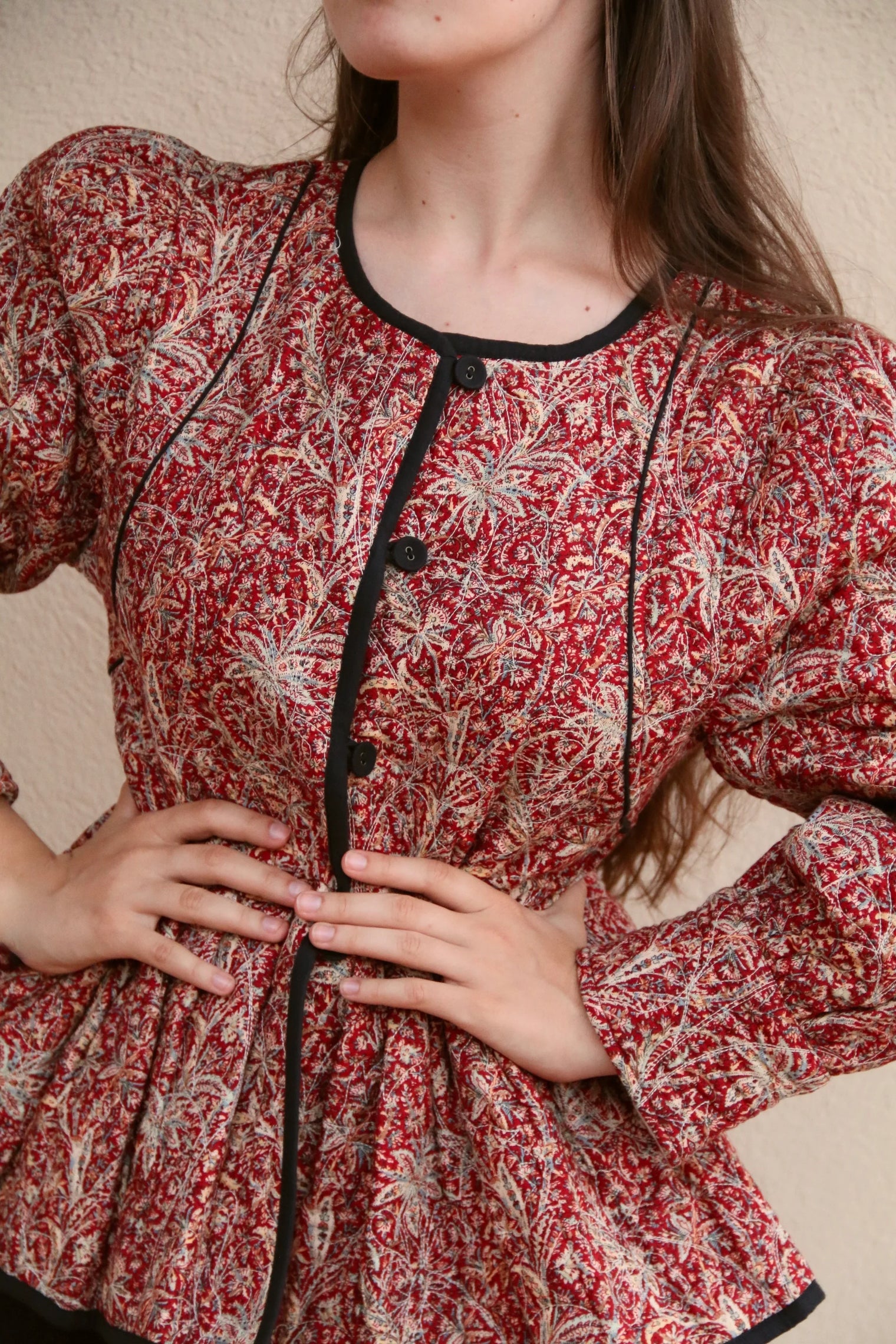 veste matelassée réversible rouge cashmere / noir