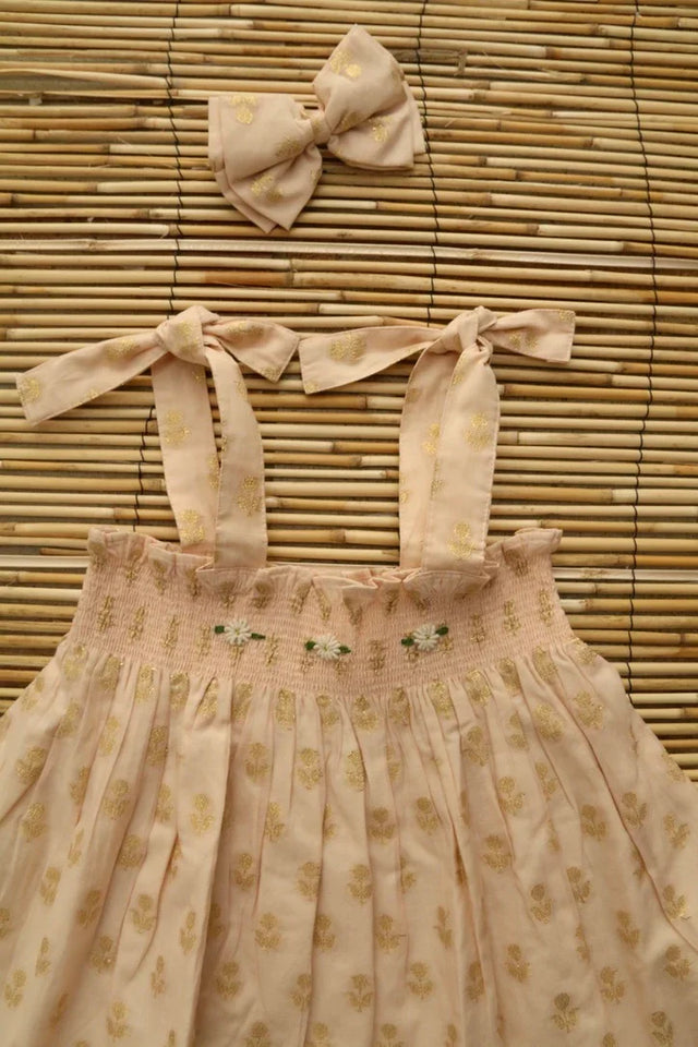 Robe jupon et sa barrette